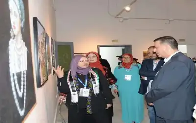 السفير الأردني في تونس يفتتح معرضا