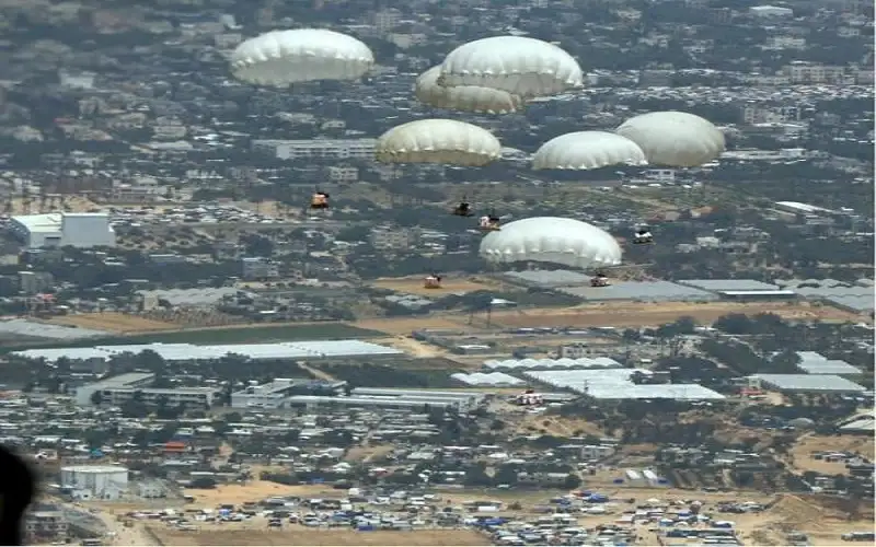 الجيش ينفذ 3 إنزالات جوية لمساعدات