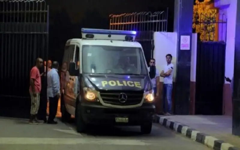 مصر .. 3 أشقاء ينهون حياة