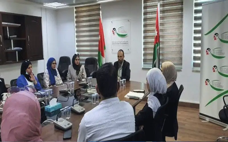 بحث توفير مراكز اقتراع مهيأة للأشخاص