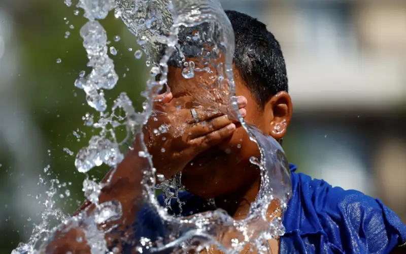 أجواء حارة في أغلب المناطق ليومين