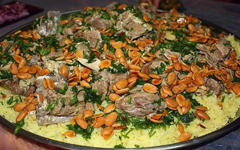 الزفاف في سحاب والغداء في غزة