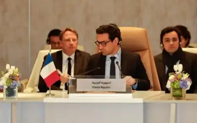 وزير خارجية فرنسا: الوقت ليس مناسبا