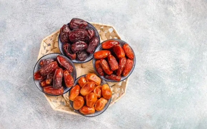 فوائد التمر للأطفال تبدأ بعد الـ