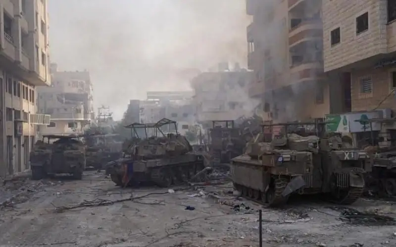 دبابات الاحتلال أقل من النصف قبل