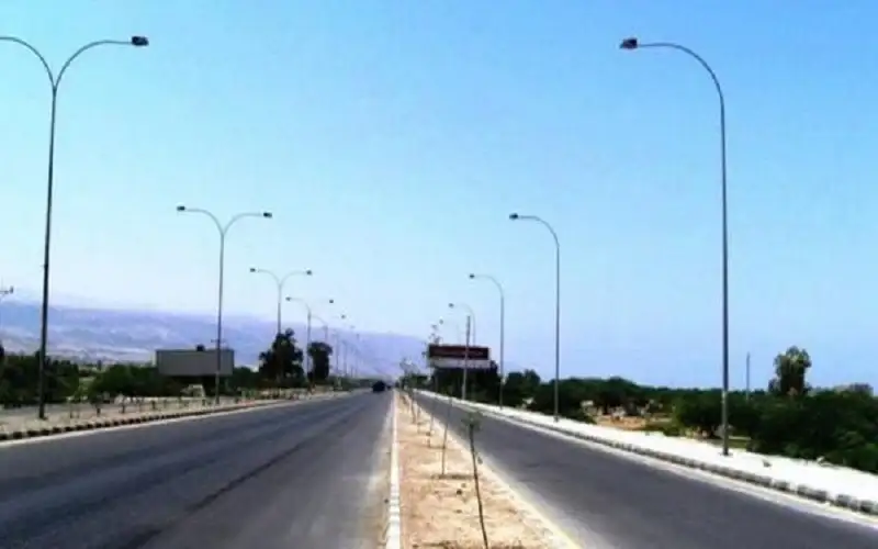 150 عمود إنارة في طريق العدسية