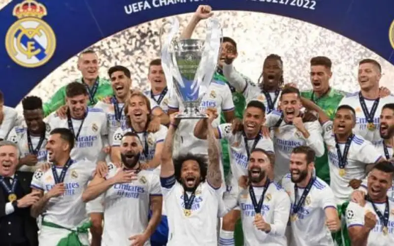 مدرب دورتموند: نتطلع لإنهاء هيمنة ريال