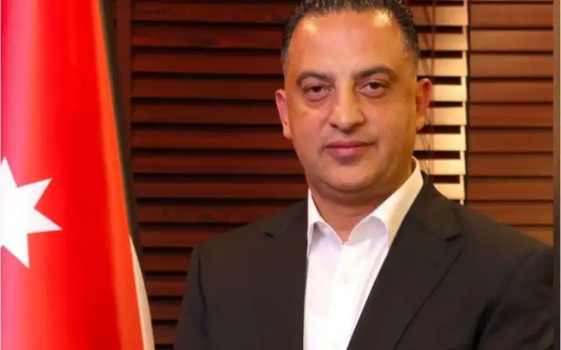 رجل الأعمال زين ابو عودة يخوض