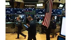 انخفاض مؤشرات الأسهم الأميركية 500 نقطة