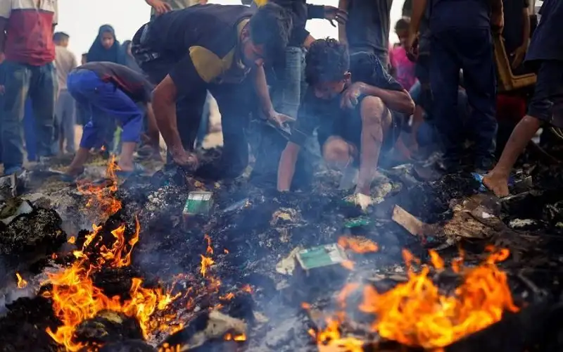 الأورومتوسطي: توثيق 60 غارة على رفح