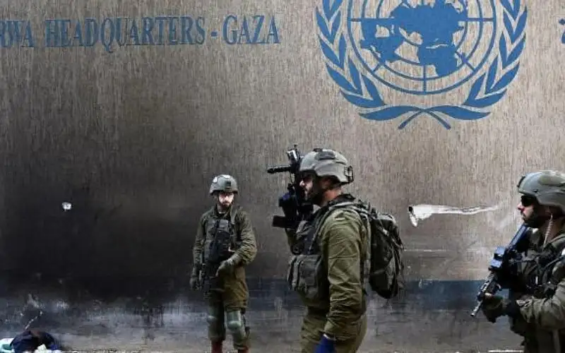 الاحتلال يطلب من الأونروا إخلاء مقرها