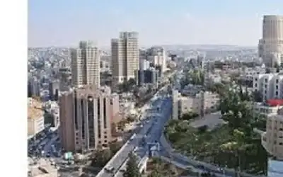 طقس دافئ اليوم وكتلة هوائية جافة