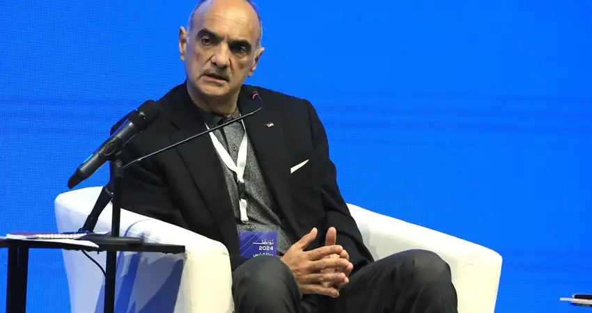 الخصاونة: الدينار الأردني قوي ومستقر