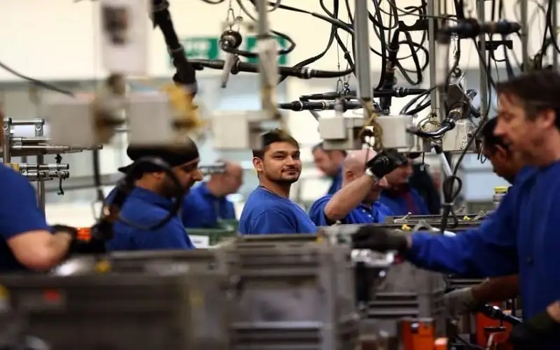 ربع مليون اردني يعملون في القطاع