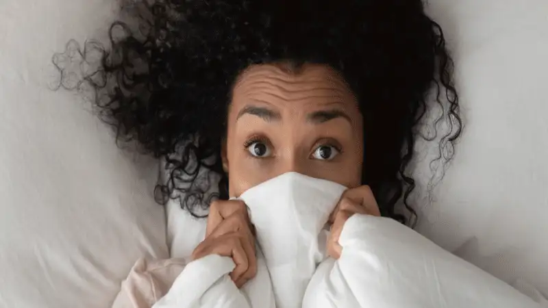 ما علاقة السوشال ميديا بالكوابيس؟