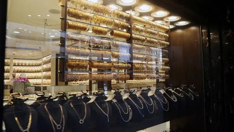 47.1 دينارا سعر الذهب عيار 21