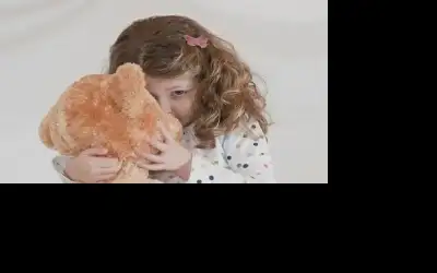 متى يشير الخجل إلى مشكلات نفسية؟