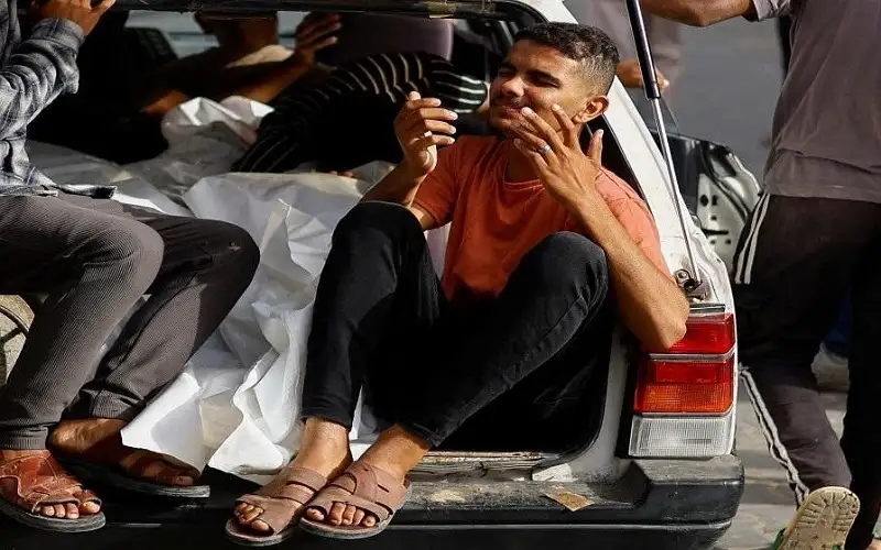 استشهاد 6 فلسطينيين ببلدة الزوايدة وسط