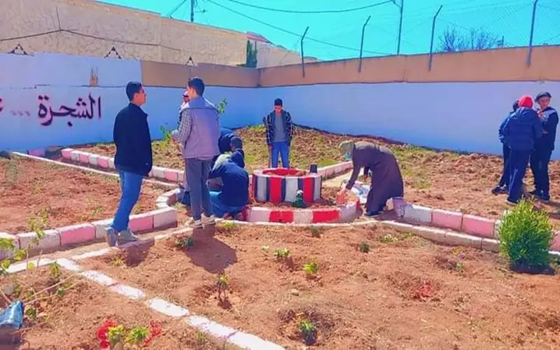 مدرسة الجدعا الأساسية المختلطة تحول الحديقة