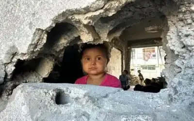 اليونيسف تحذر: أطفال غزة يعيشون بجانب