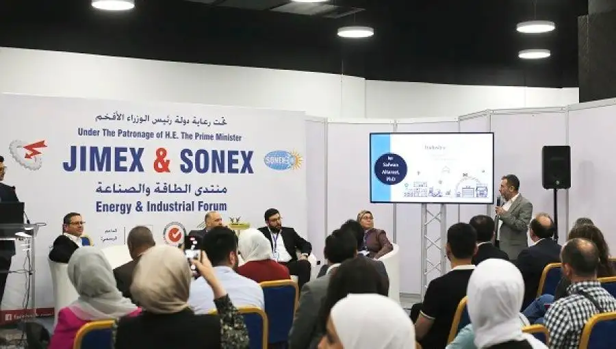 مندوبا عن رئيس الوزراء وزير الأشغال