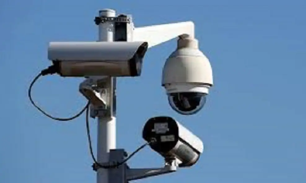 كاميرات لضبط استعمال الهاتف الخلوي وعدم