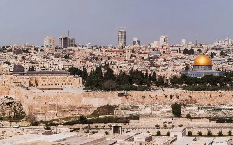 التضييق على دخول المصلين للمسجد الأقصى