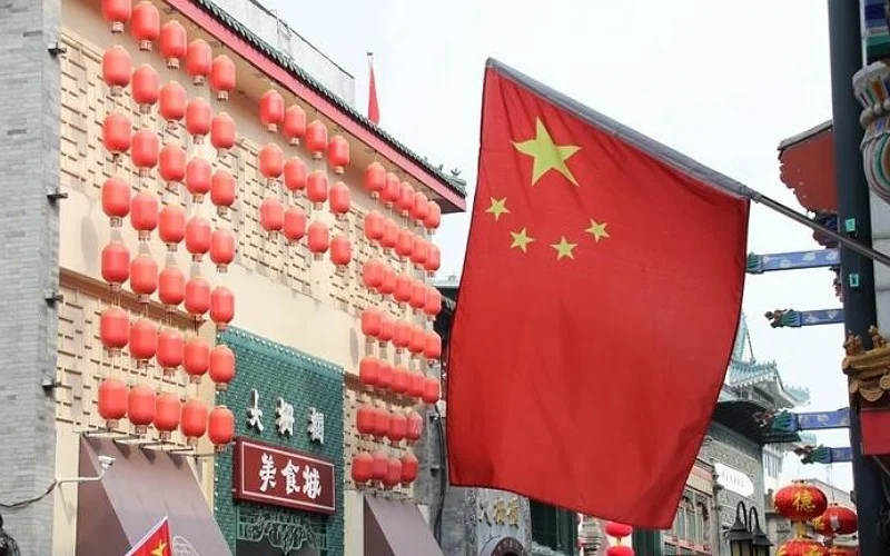 رئيس وزراء باكستان يلتقي الرئيس الصيني