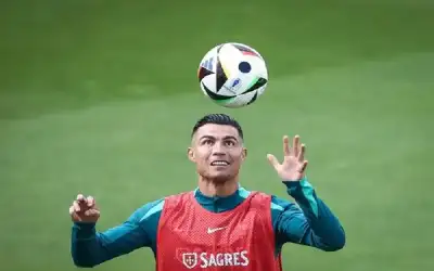 مدرب البرتغال: خبرة الدون ستساعدنا في