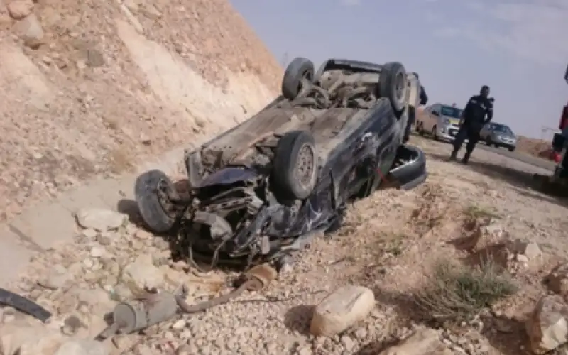 وفاة شخصين وإصابة ثلاثة آخرين اثر