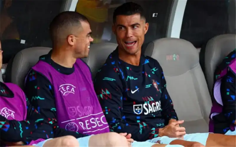 مورينيو: رونالدو لن يترك يورو 2024