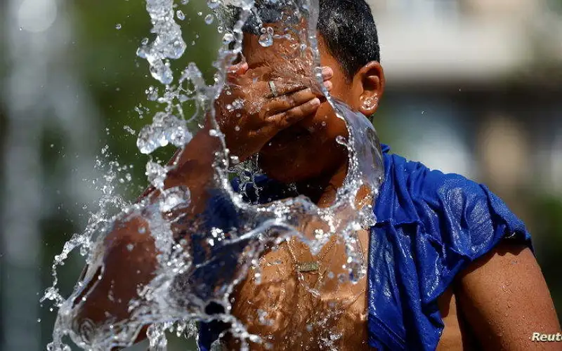 أجواء صيفية اعتيادية في الأردن الاثنين