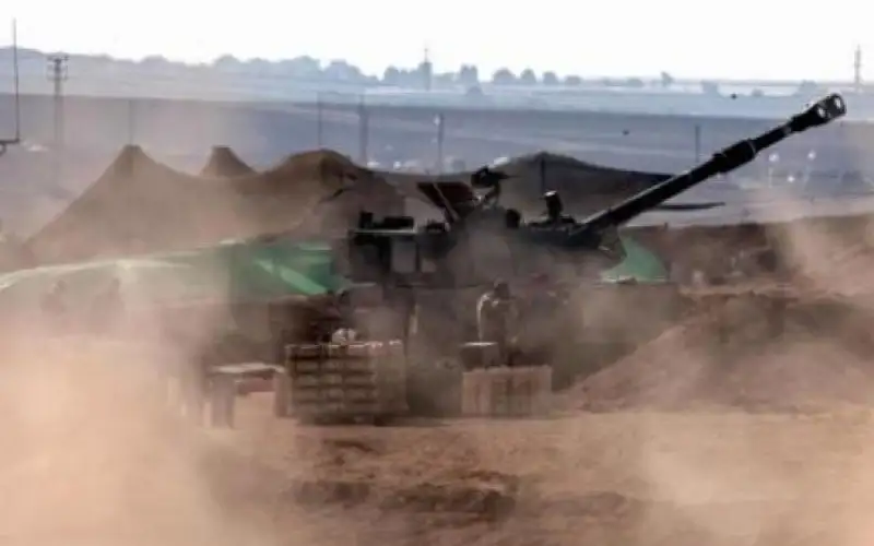 القسام يفجر منزل مفخخ في قوة