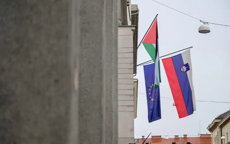 الاحتلال (يوبخ) سفيرة سلوفينيا