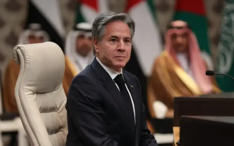 بلينكن يعلن من الأردن عن مساعدات