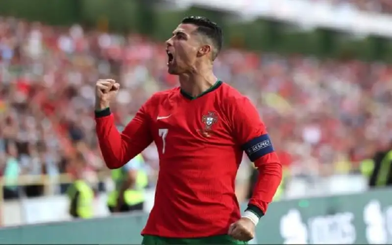 كريستيانو رونالدو .. 39 عاما من