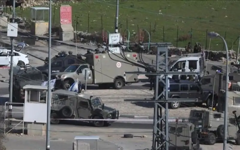 إصابة جندي إسرائيلي بعملية دهس وسط