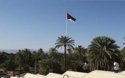 وصول درجة الحرارة إلى 48 مئوية