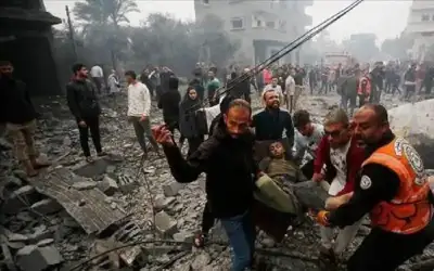 19 شهيدا بقصف 3 منازل بمدينة