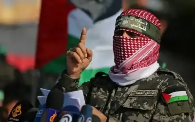 أبو عبيدة: بينما يؤدي ضيوف الرحمن