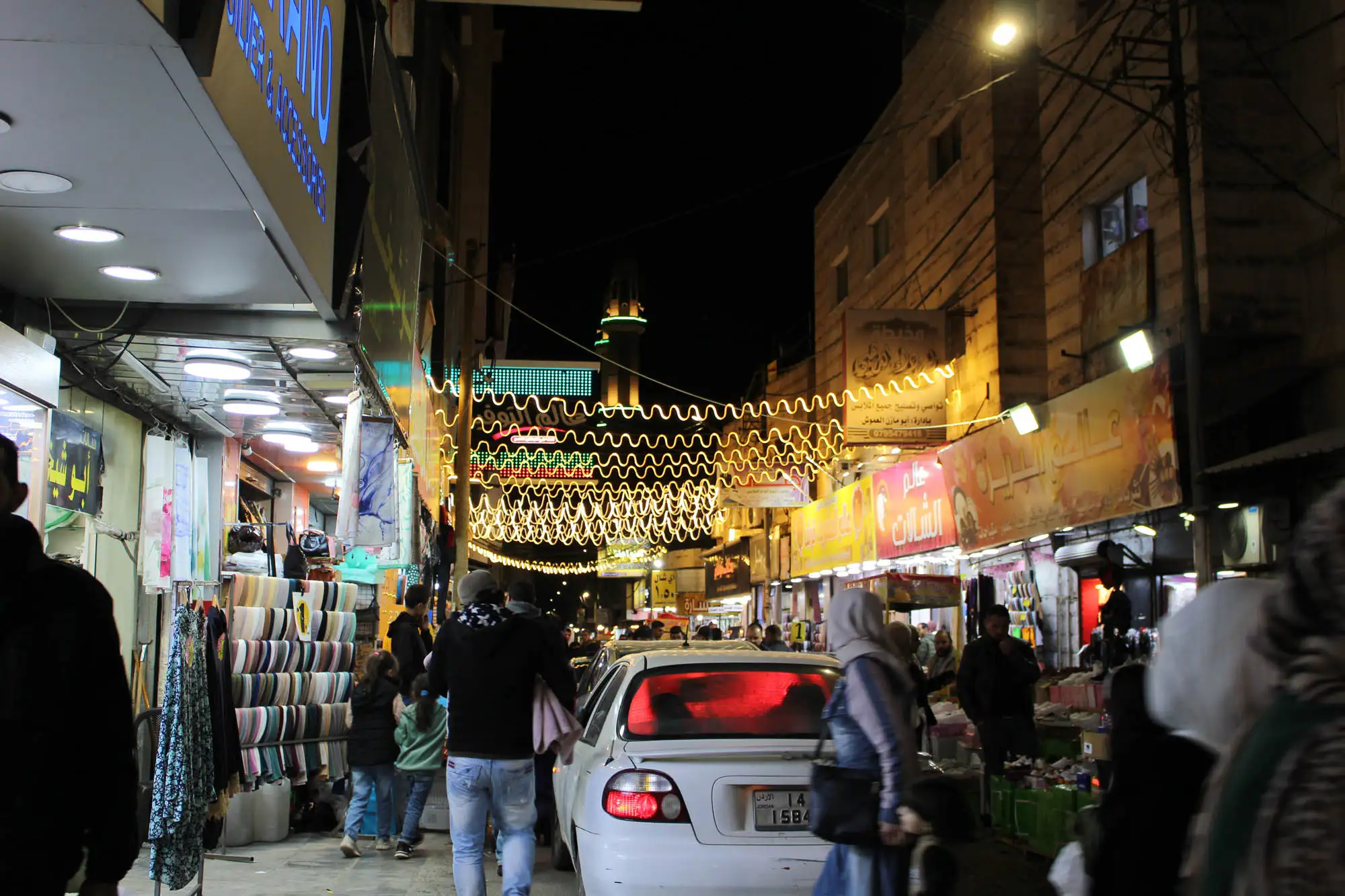 إربد: حركة تجارية متوسطة قبيل عيد