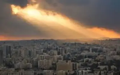 استمرار الأجواء الجافة والحارة حتى الخميس