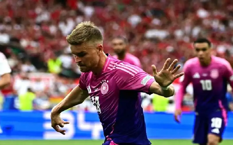 ألمانيا أول المتأهلين الى الدور الثاني