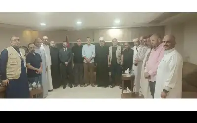 بعثة الحج الإعلامية والنقابية تكرم وزير