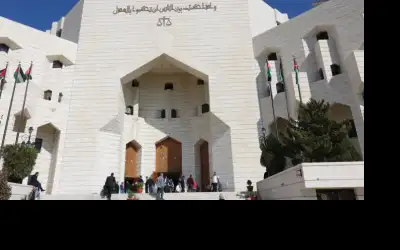 النيابة العامة تبدأ التحرك ضد سماسرة
