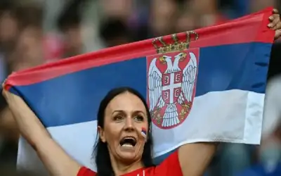 منتخب صربيا يهدد بالانسحاب من بطولة