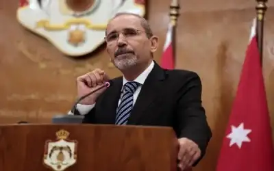الصفدي: إسرائيل باتت دولة منبوذة لارتكابها
