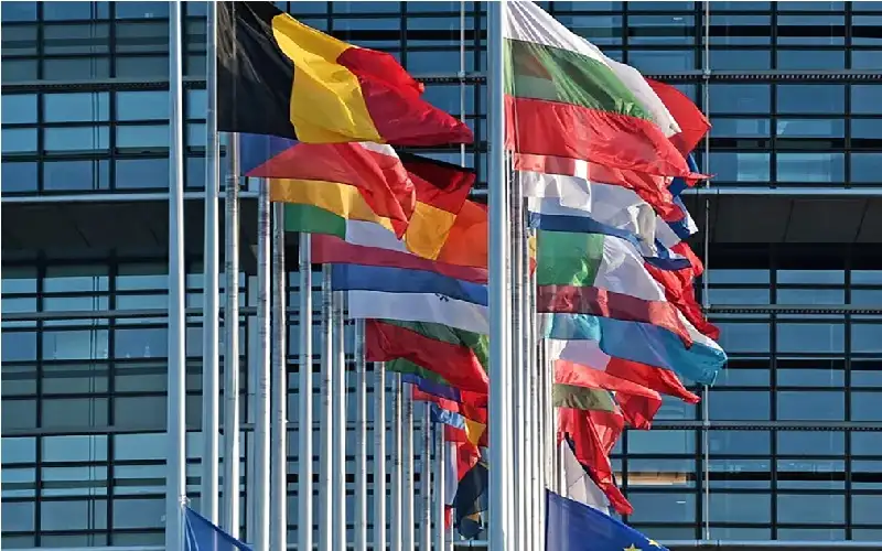 كيف يؤثر صعود اليمين في مستقبل