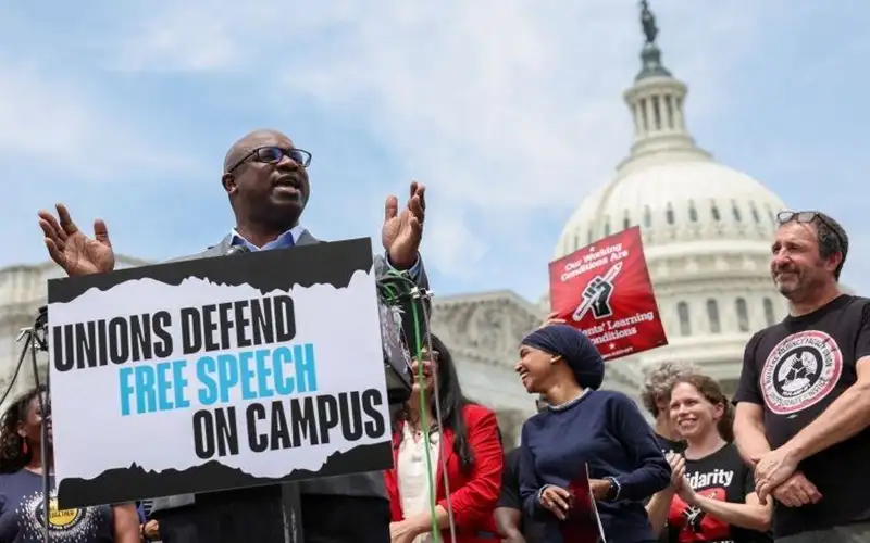 أيباك تسعى لإسقاط نائب أميركي مؤيد