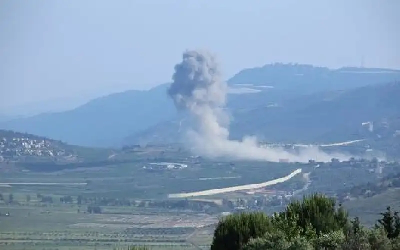 اليونان تتضامن مع قبرص وترد على